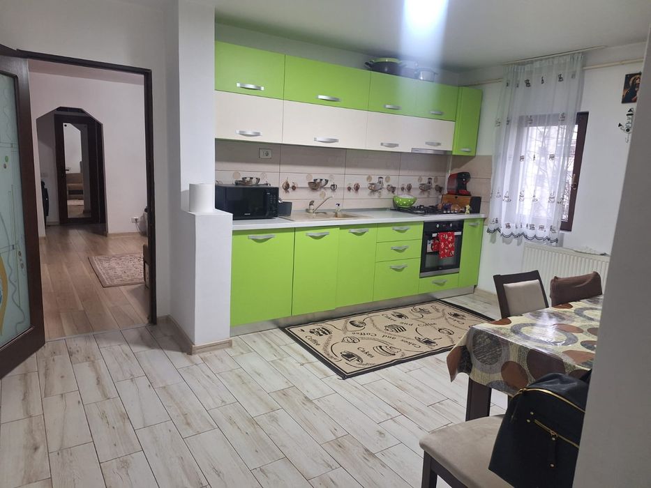 Apartament 3 camere, 65 mp,et. 3, zona ultracentrala