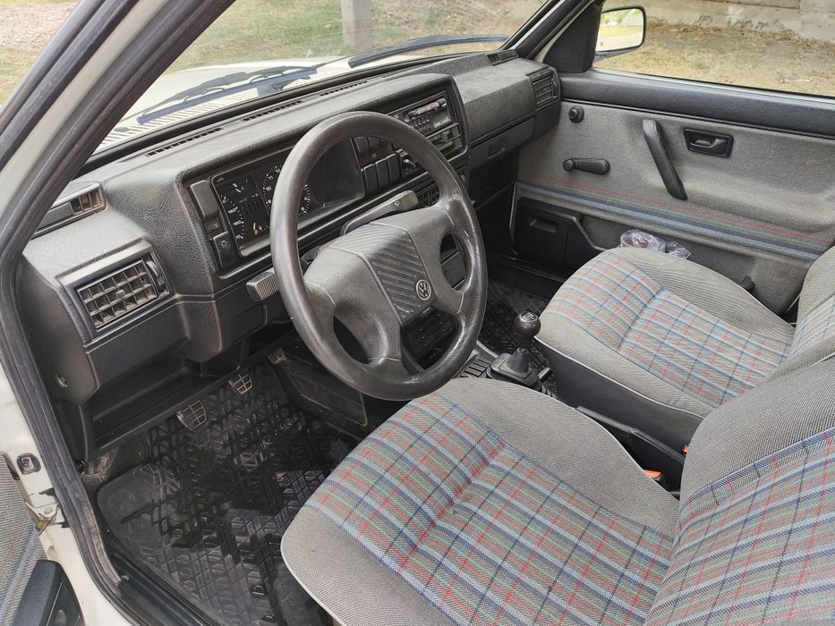 Продам Гольф 2 в родной краске