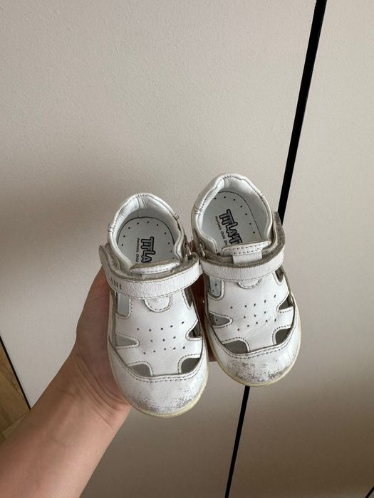 Кожаная детская обувь