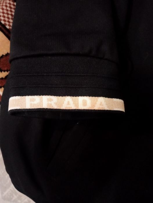 Спортивная кофта "PRADA" оригинал