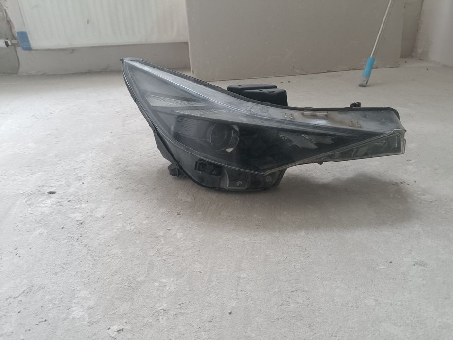 Hyundai Elantra запчасти Б/У
Бампер задний;
Крыло: правая, левая
Фара: