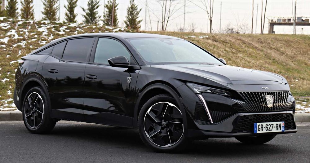 Peugeot 408 / 2024 / GT / Lane/Side/Distronic/Camera/GARANTIE / CA NOU