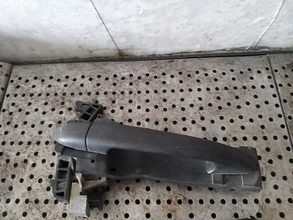 Maner usa dreapta fata mercedes a class w168