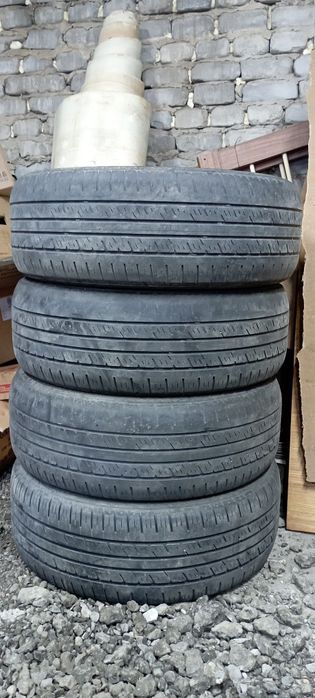 Резина летняя kumho R17