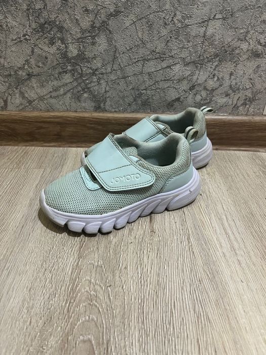 Отдам даром обуви