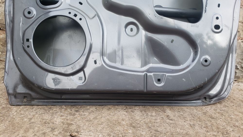 bronq/broni Задна дясна Ford Ranger 2021г.