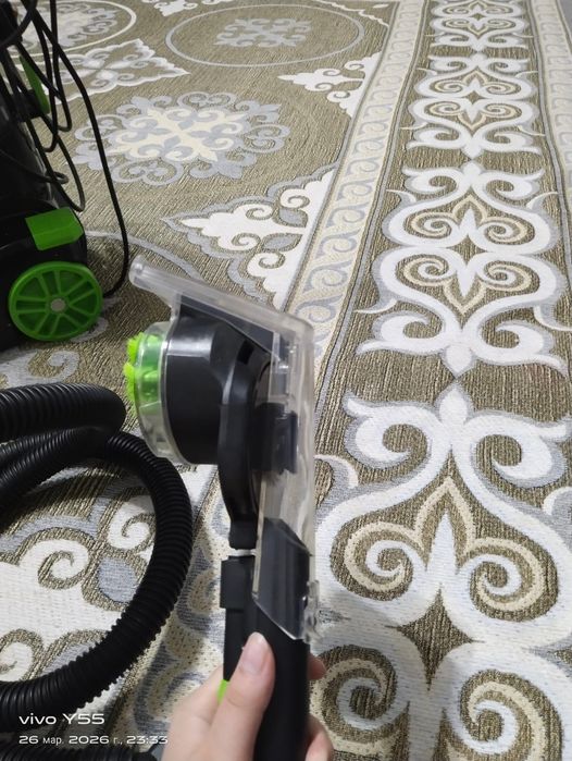 Пылесос для уборки от Compass