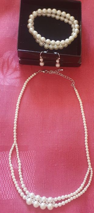 Set nou bijuterii perle colier+bratara+cercei