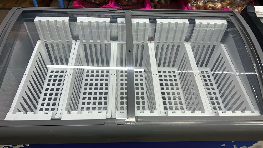 Продам морозильную камеру