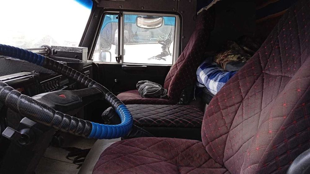 Продам  машину  (камаз)