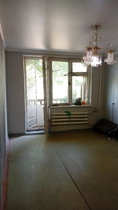 Продам 1ком.кв.в 7мкр дом 50