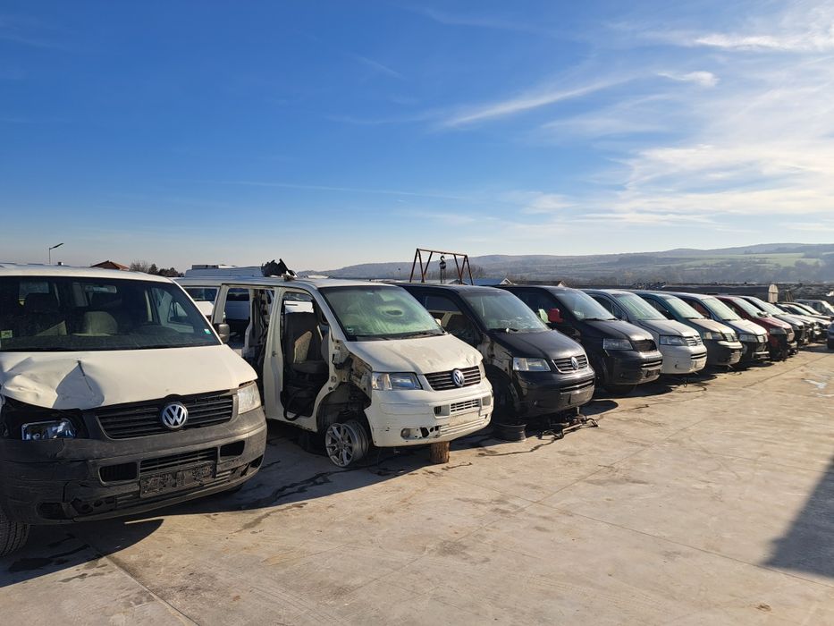 Фолксваген Транспортер Т5 1.9ТДИ VW Transporter T5 1.9TDI НА ЧАСТИ