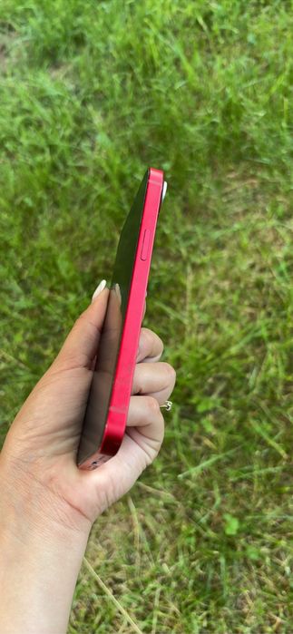 Vând iphone 13 in stare foarte bună