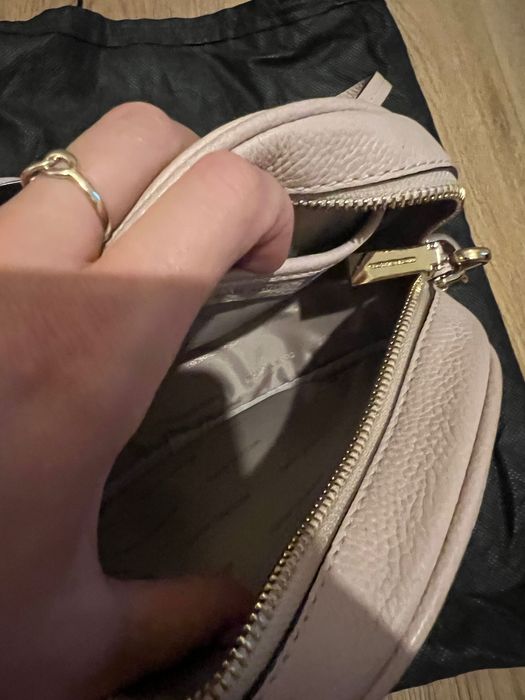 Дамски чанти италианска естествена кожа и Michael Kors