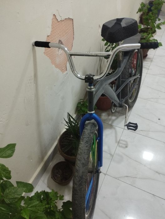 Bars gonchik velosiped narxi 700 ming. Kelishamiz