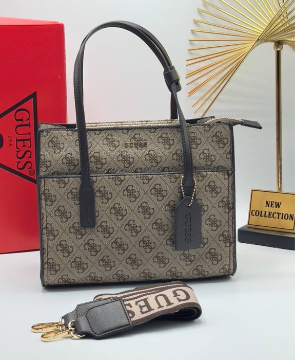 Geanta Guess noua !!! Dimensiuni 26/22 !!!