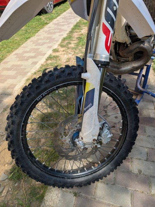 Husqvarna TE 300, an 2015, enduro