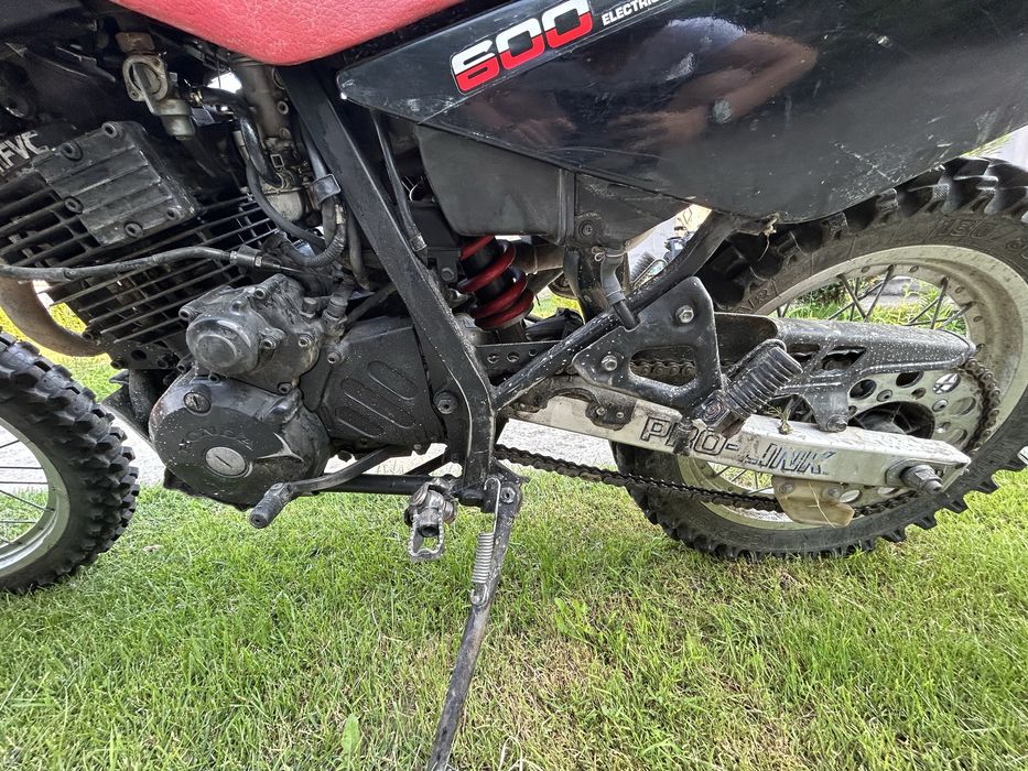 Honda Xl 600 sau schimb cu ceva in 2 t
