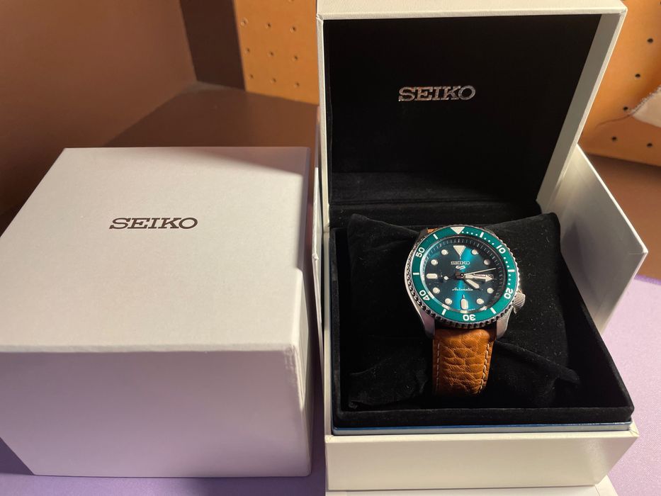 Seiko 5 Sports SRPD61K1 Automatic – Full set – brățară originală + curea piele + cutie