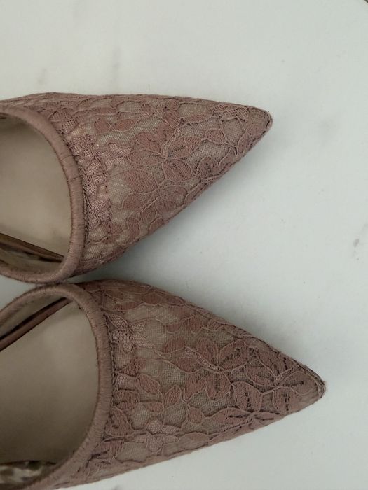 Туфли Charles & Keith