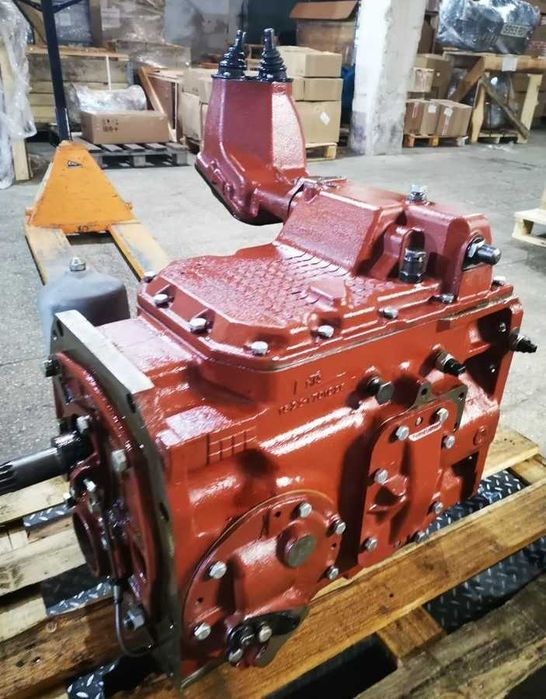 Коробка передач трактор МТЗ-1221