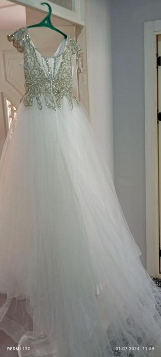 Продам свадебное платье