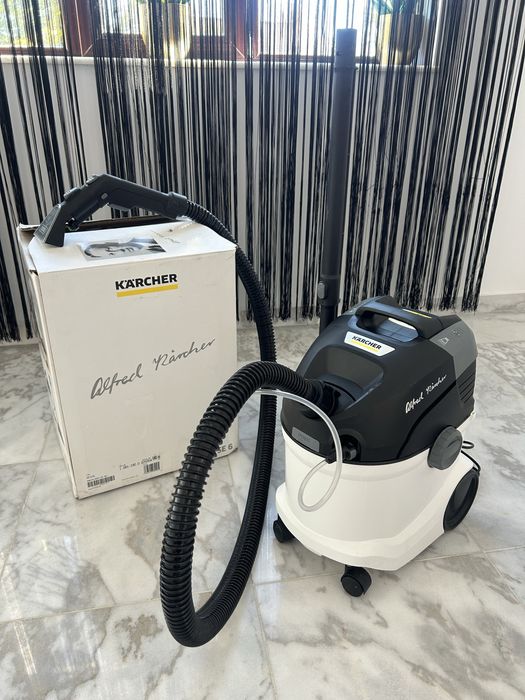 Aspirator KARCHER SE6 cu spalare prin injectie