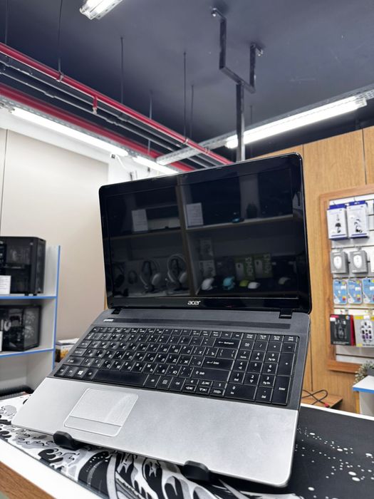 Ноутбук Acer Aspire E1 бу, не новый