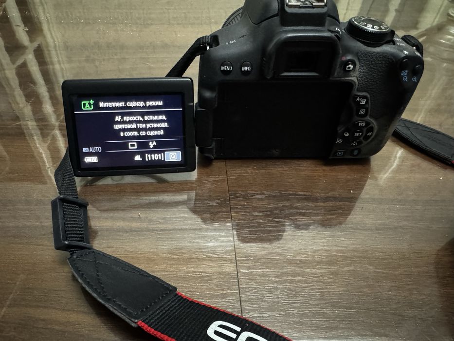 Фотоаппарат камера Canon eos 750D