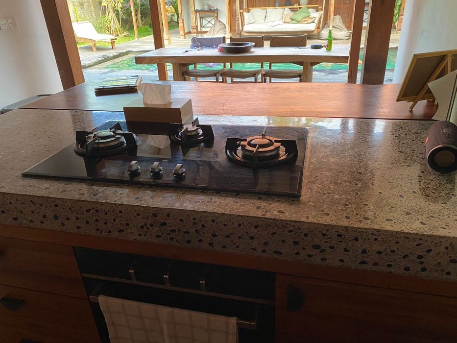 Sticlă colorată sort pentru mozaic