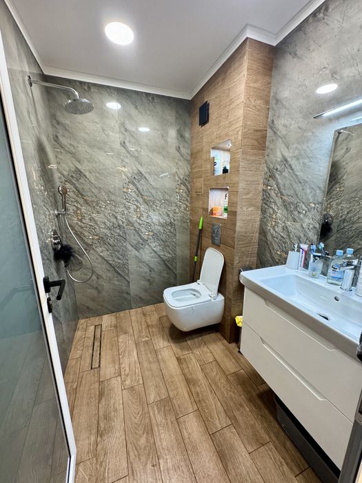 Дава се под наем Тристаен апартамент в с. Равда, Област Бургас - 80 кв.м за 193000 € - Снимка #8