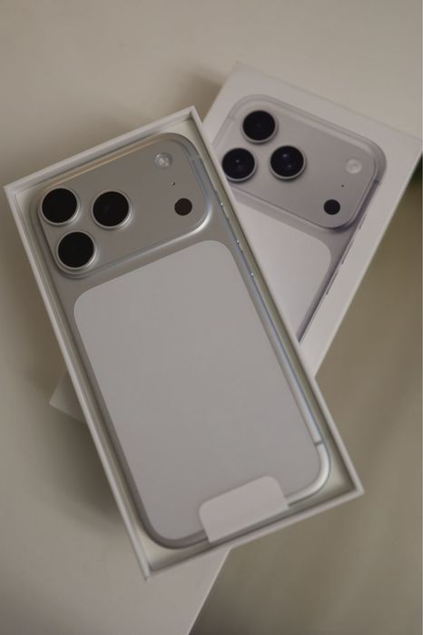 СРОЧНО ПРОДАМ Iphone 17 pro max 256 gb