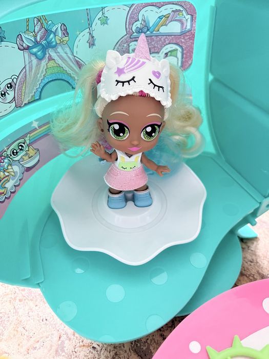 Продам красивый набор кукол