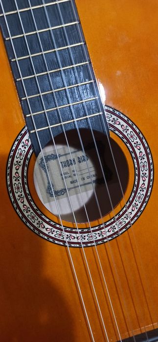 Классическая гитара абсолютно новая