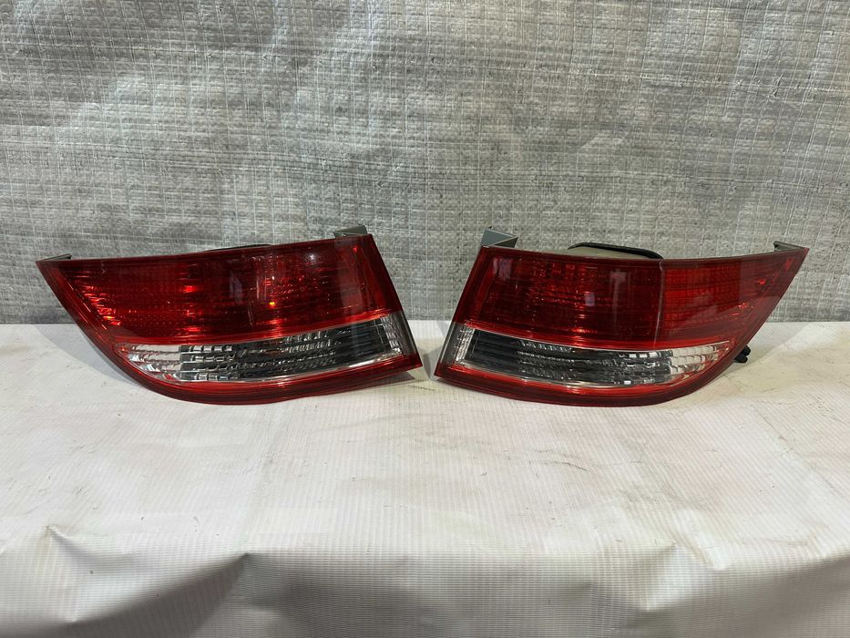 Задние фонари Honda Elysion. Оригинал из Японии