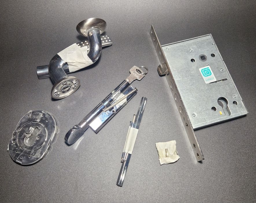 Дверной замок личинка ручки