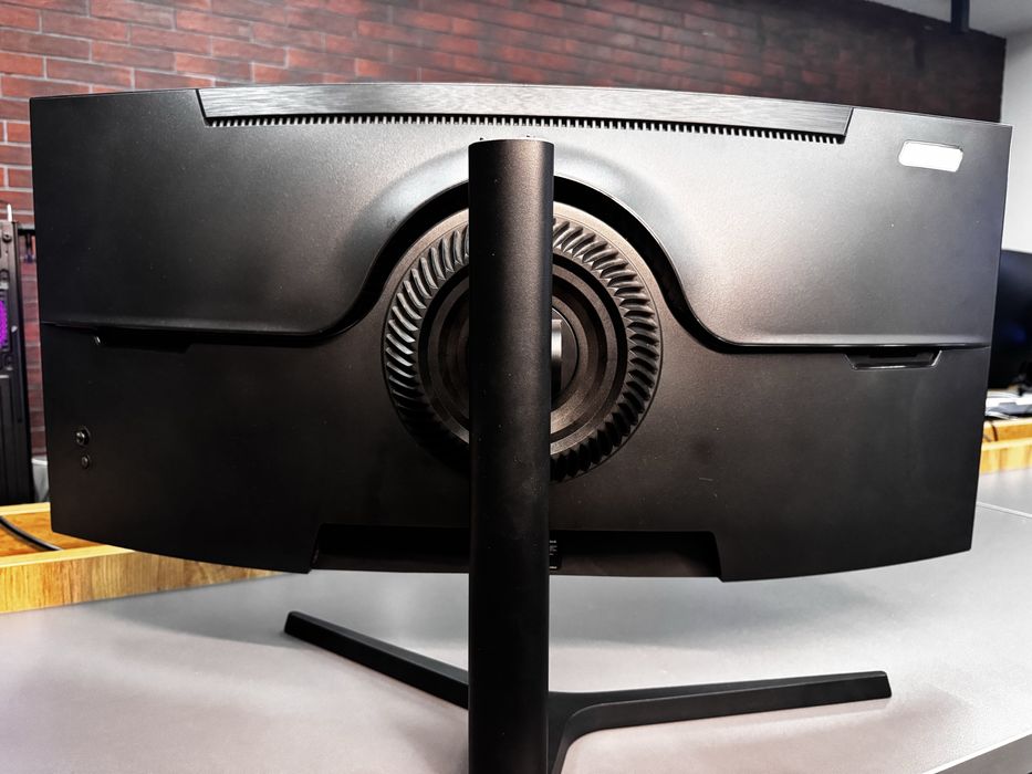 Монитор Ziffler 34