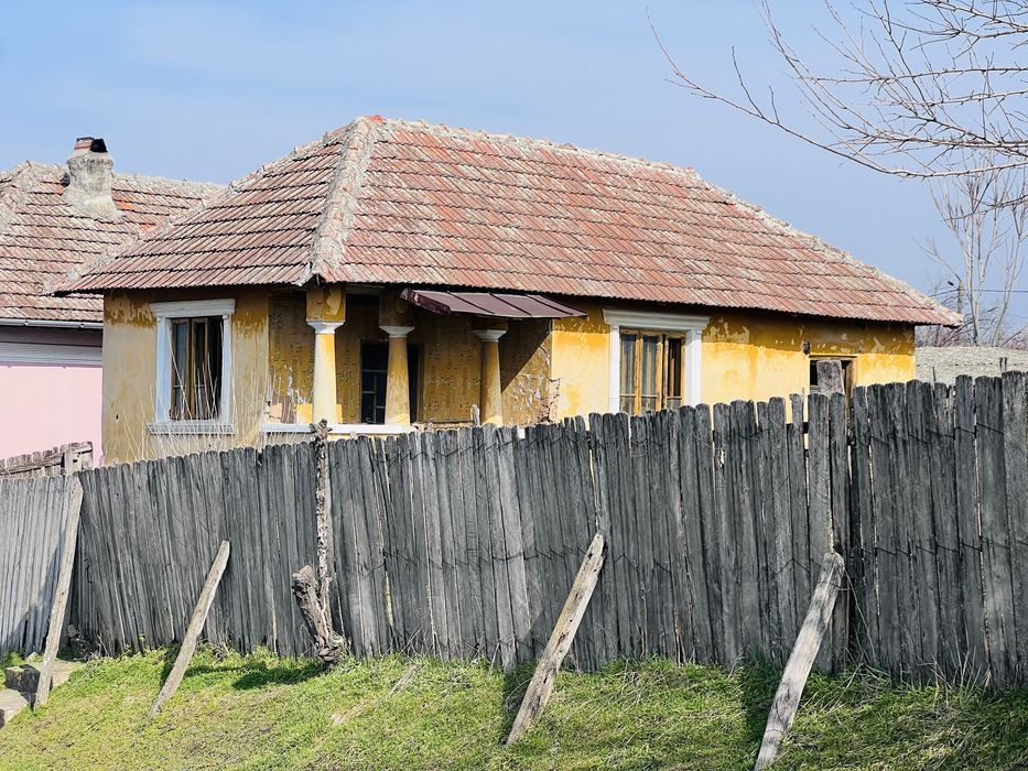 Casă Pătulele 2 proprietăți  SCHIMB CU APARTAMENT