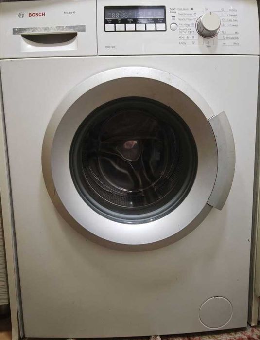 Продается Б/У стиральная машинка Bosch MAXX 6 в рабочем состоянии