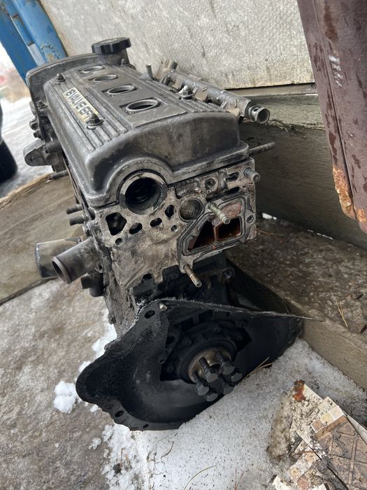 Мотор на тойота каорина е