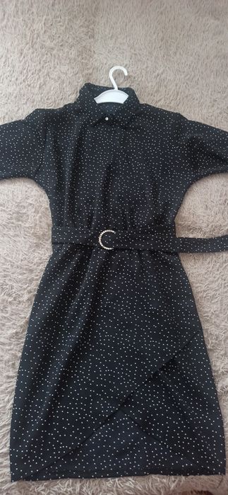 Платье в горошек