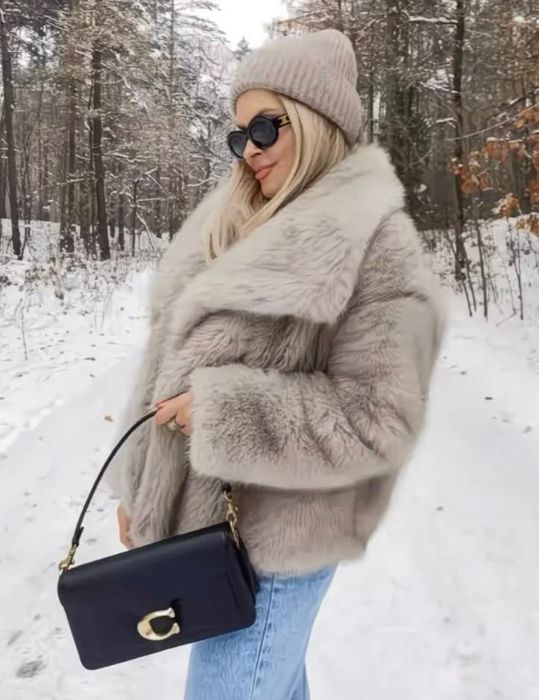 продам шубу размер S