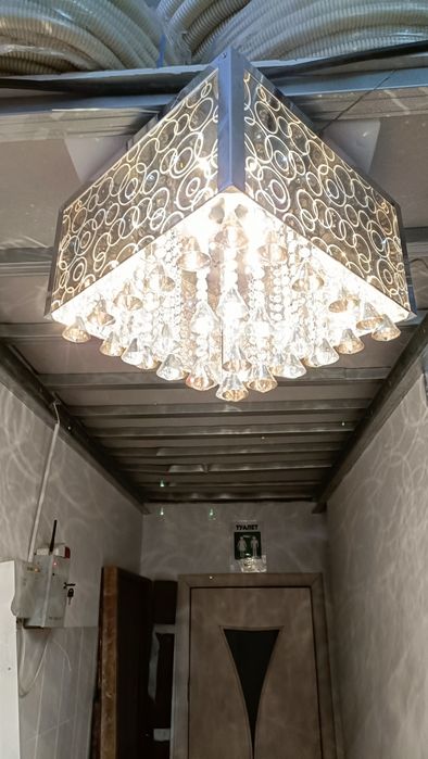 Дизайнерская люстра