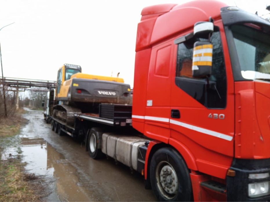 Transport Agabaritic- Trailer 50 T Utilaje-Combine-Tractoare-Camioane