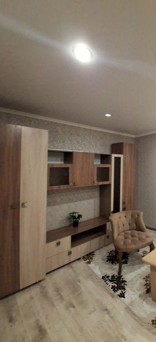 СДАМ 1 комн. кв. ПОСУТОЧНО