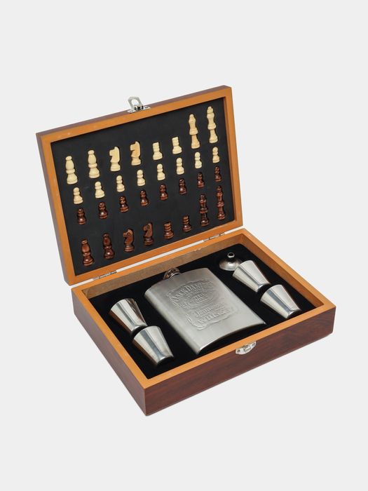 Подарочный набор Шахматы