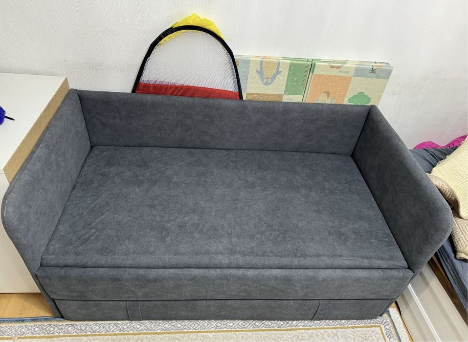 Срочно продам диван кровать