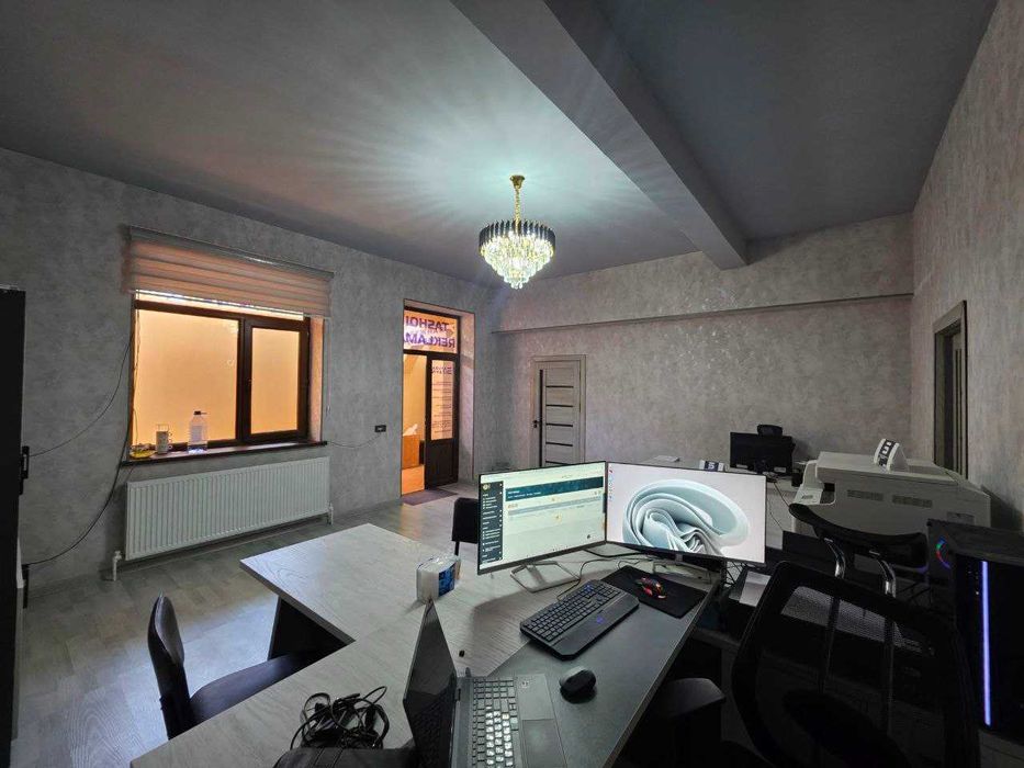 Срочный! Нежилое полуподвалное помещение