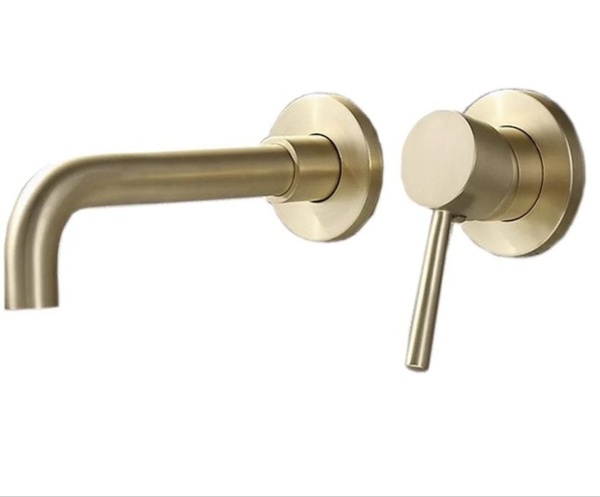 Baterie lavoar aurie cu montare in perete model vintage