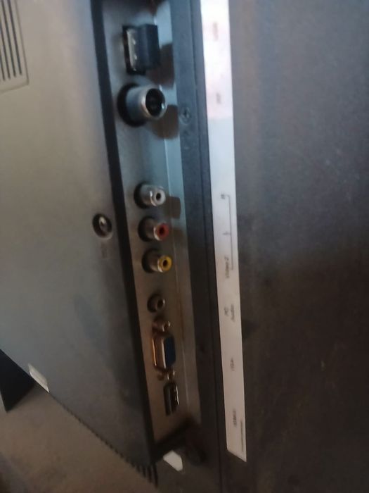 Телевизор тонкий